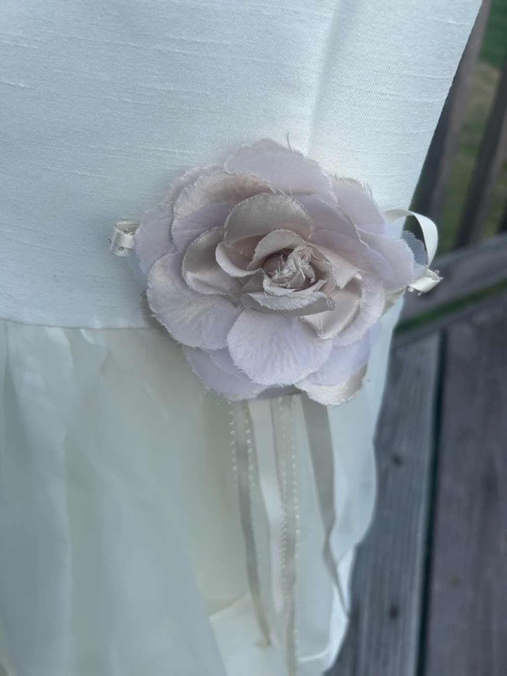Jayne Copeland Ivory Floral Tulle Formal Dress - Picture 3 of 4